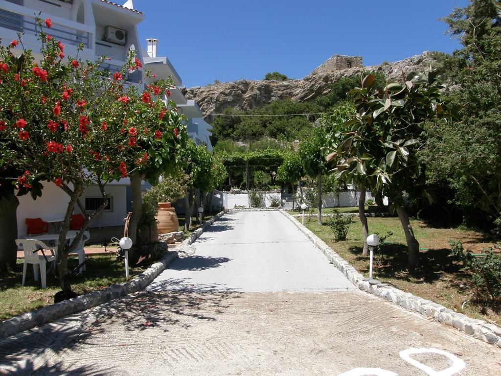 פליאוחורה Megim Hotel מראה חיצוני תמונה