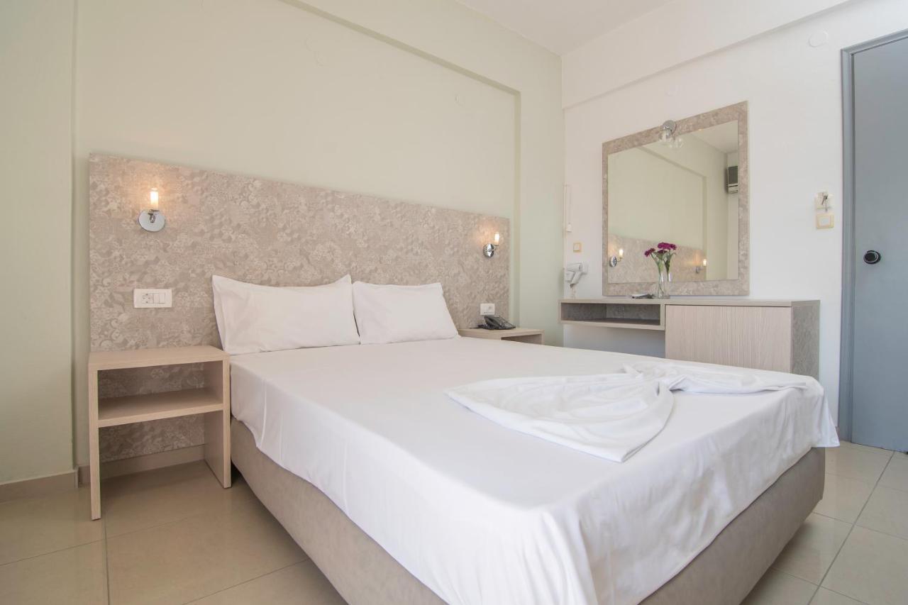פליאוחורה Megim Hotel מראה חיצוני תמונה