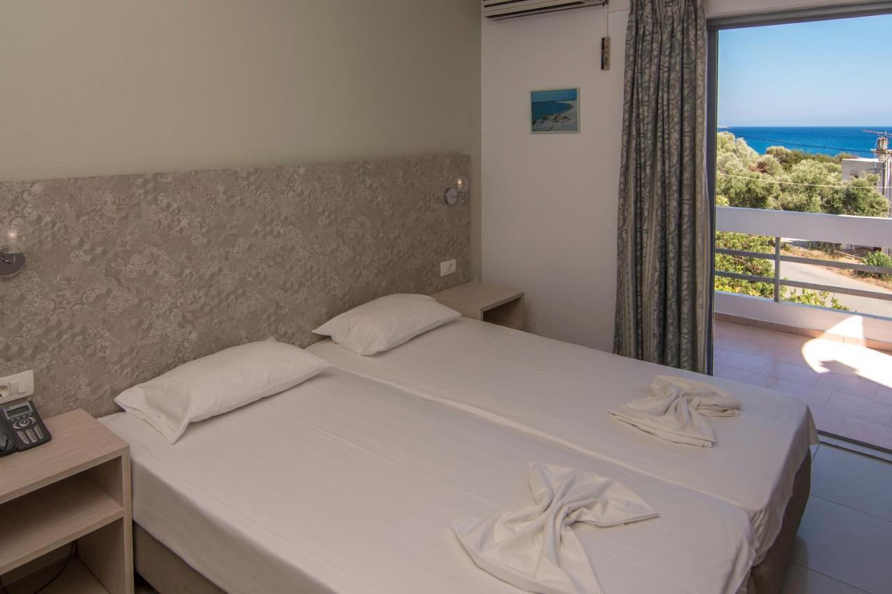 פליאוחורה Megim Hotel מראה חיצוני תמונה